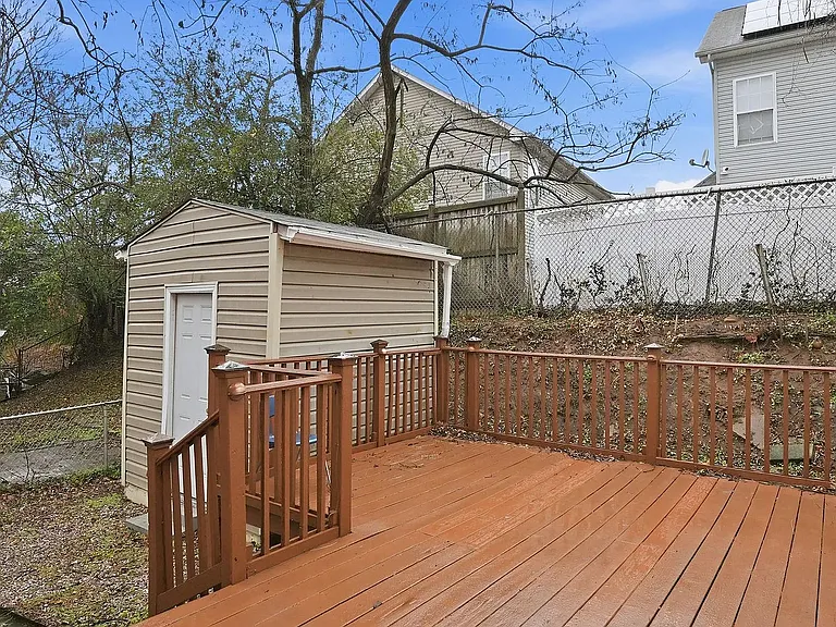 742 Congress St SE — Photo 24