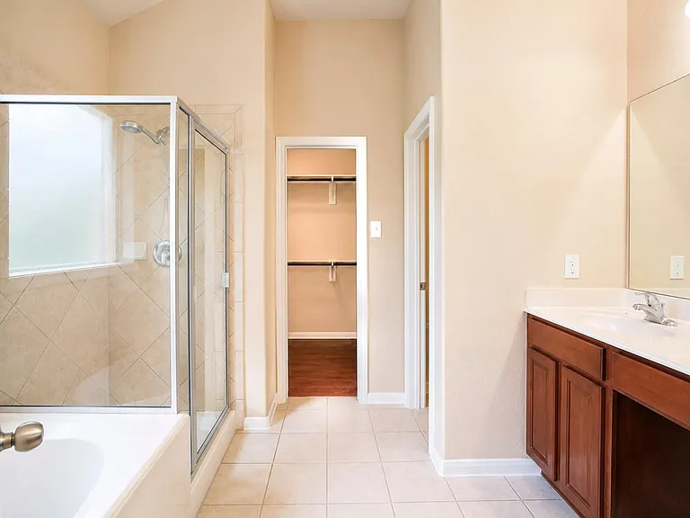 5219 Heatherdawn Ct — Photo 19