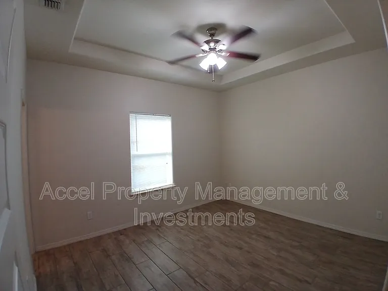 3713 Whitewing Ave #4 — Photo 4