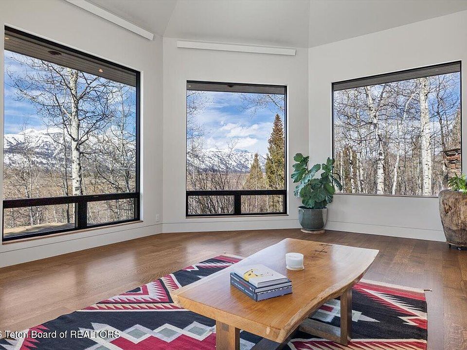 1st image of 855 N Bar Y Rd