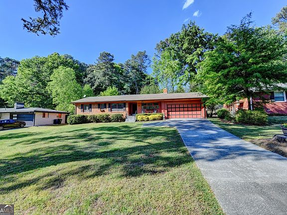 2nd image of 4182 Briarcliff Rd