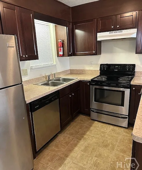 180 E Rutherford St #4 — Photo 4