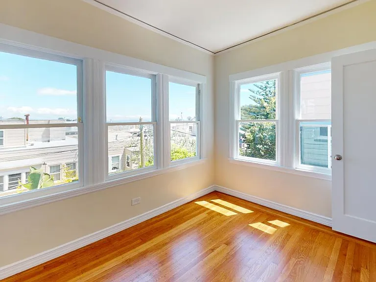 40 Loyola Ter — Photo 39
