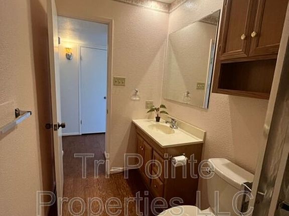 2nd image of 4315 Ashcrest St