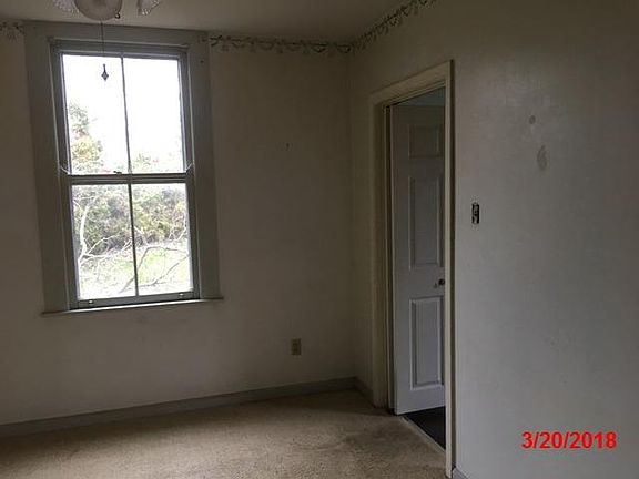 2nd image of 3501 Florence Ave