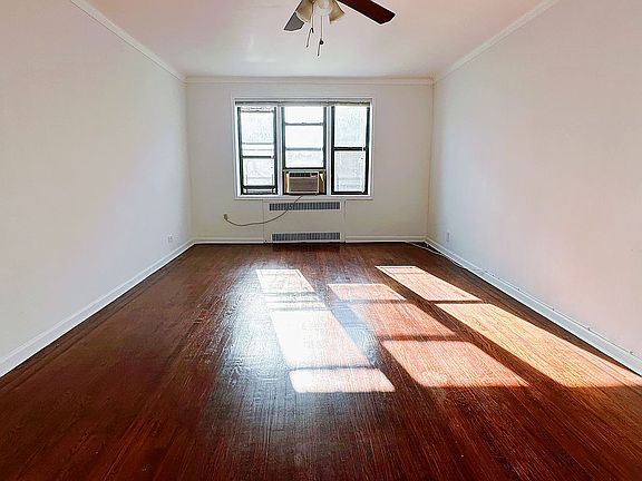 2nd image of 6910 Yellowstone Blvd APT 408