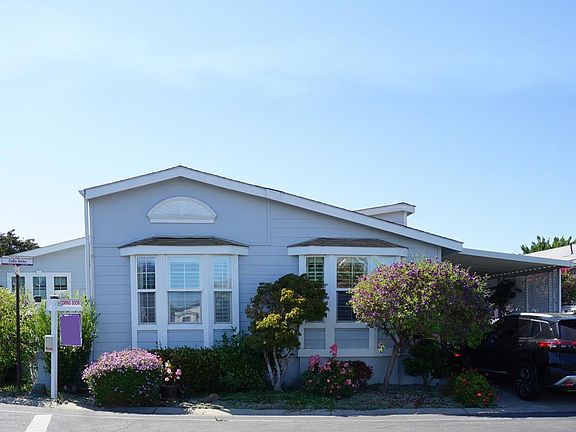 2nd image of 1225 Vienna Dr Spc 402