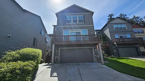 1405 NE 71st Dr Photo 1