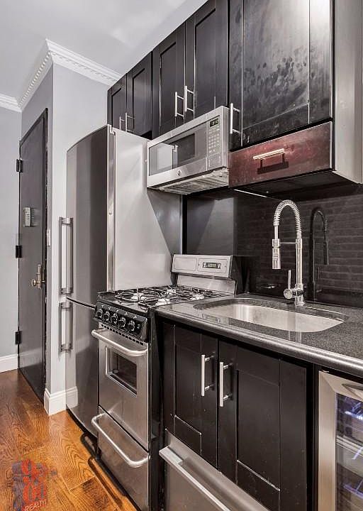 1st image of 120 E 102nd St APT 1C