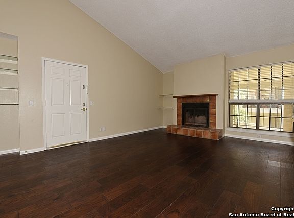 5th image of 2255 Thousand Oaks Dr APT 108