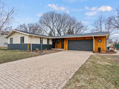 3704 W Lee St, McHenry, IL, 60050