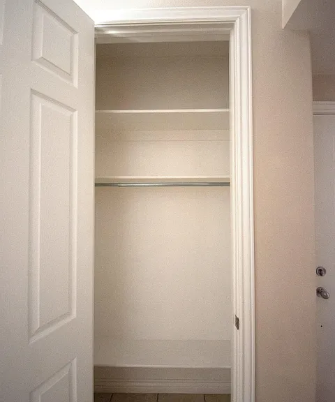 272 W 400 N #207 — Photo 4