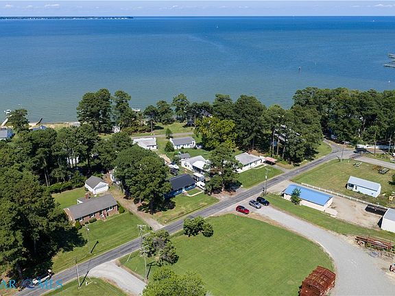 5th image of 1097 Timberneck Rd
