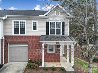 15437 Coventry Court Ln, Charlotte, NC 28277