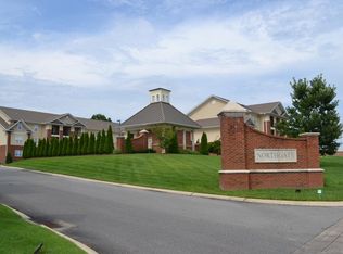 1010 E 10th St #HJGNPQMNQ, Cookeville, TN 38501