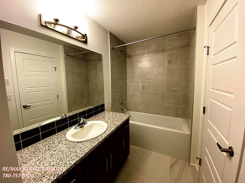 Edmonton House for rent - 3 Bedrooms — photo 14
