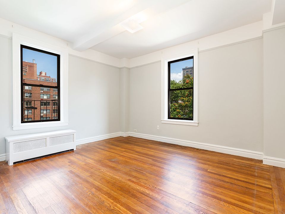 1st image of 55 W 11th St APT 4D