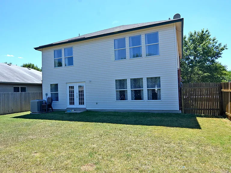 2514 Byfield Dr — Photo 22