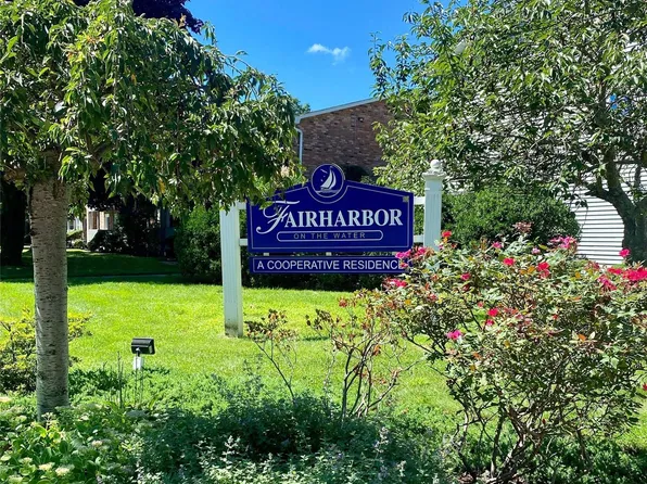 194 Fairharbor Drive #194, Patchogue, NY 11772
