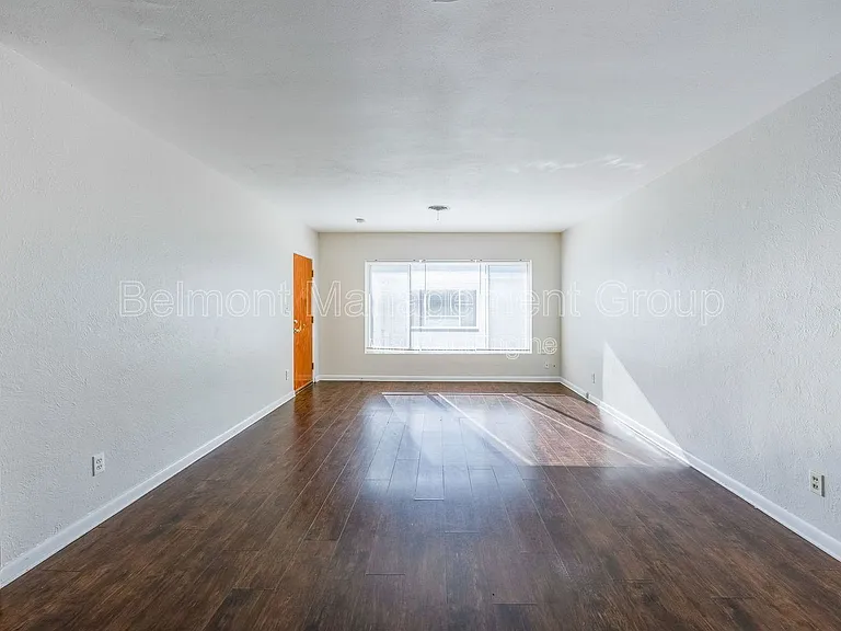 94 Columbia St #3 — Photo 2
