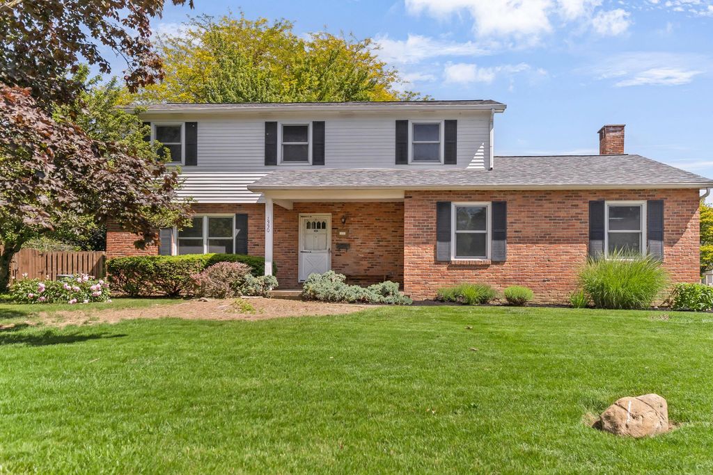 Real estate listing image