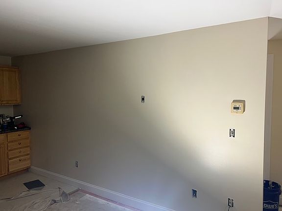 5th image of 11 Locust St APT C