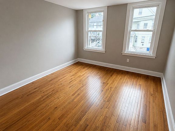 3rd image of 92 N 6th St APT 1