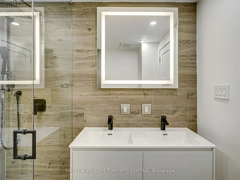 230 Willow Ave — Photo 13