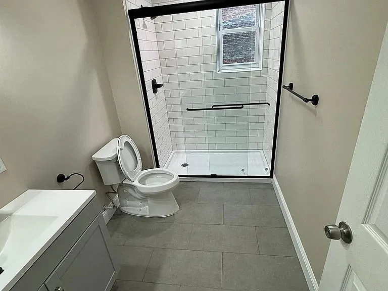 2 bed, $1,600 — Photo 3