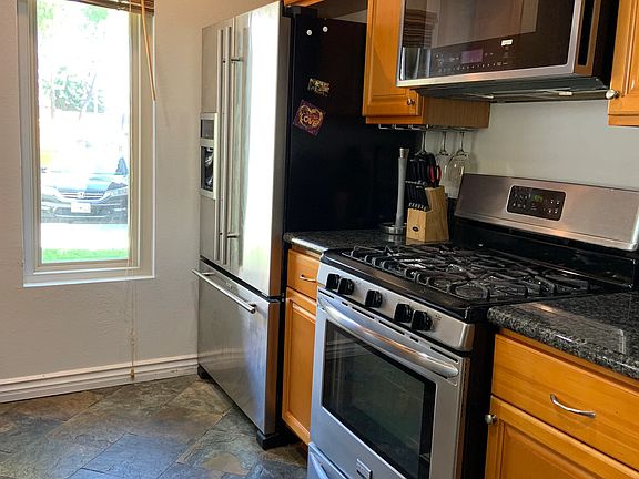 3rd image of 10668 Dabney Dr #165