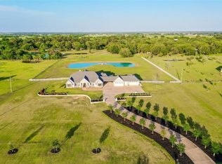 16250 Black Falcon Rd, Waller, TX 77484