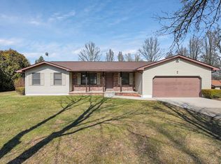 1148 Coonpath Rd NW, Lancaster, OH 43130