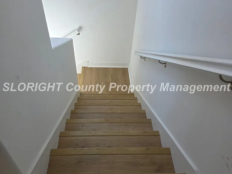 1028 Forest St — Photo 24