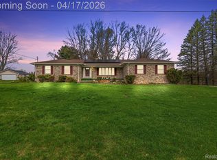 3432 S State Rd, Davison, MI 48423