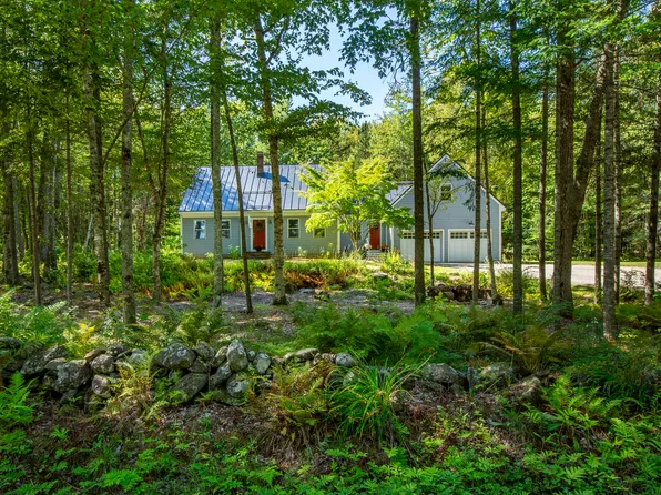 4 Ministerial Road, Rockport, ME 04856