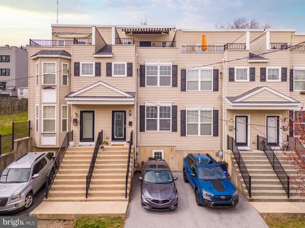 270 Delmar St, Philadelphia, PA 19128