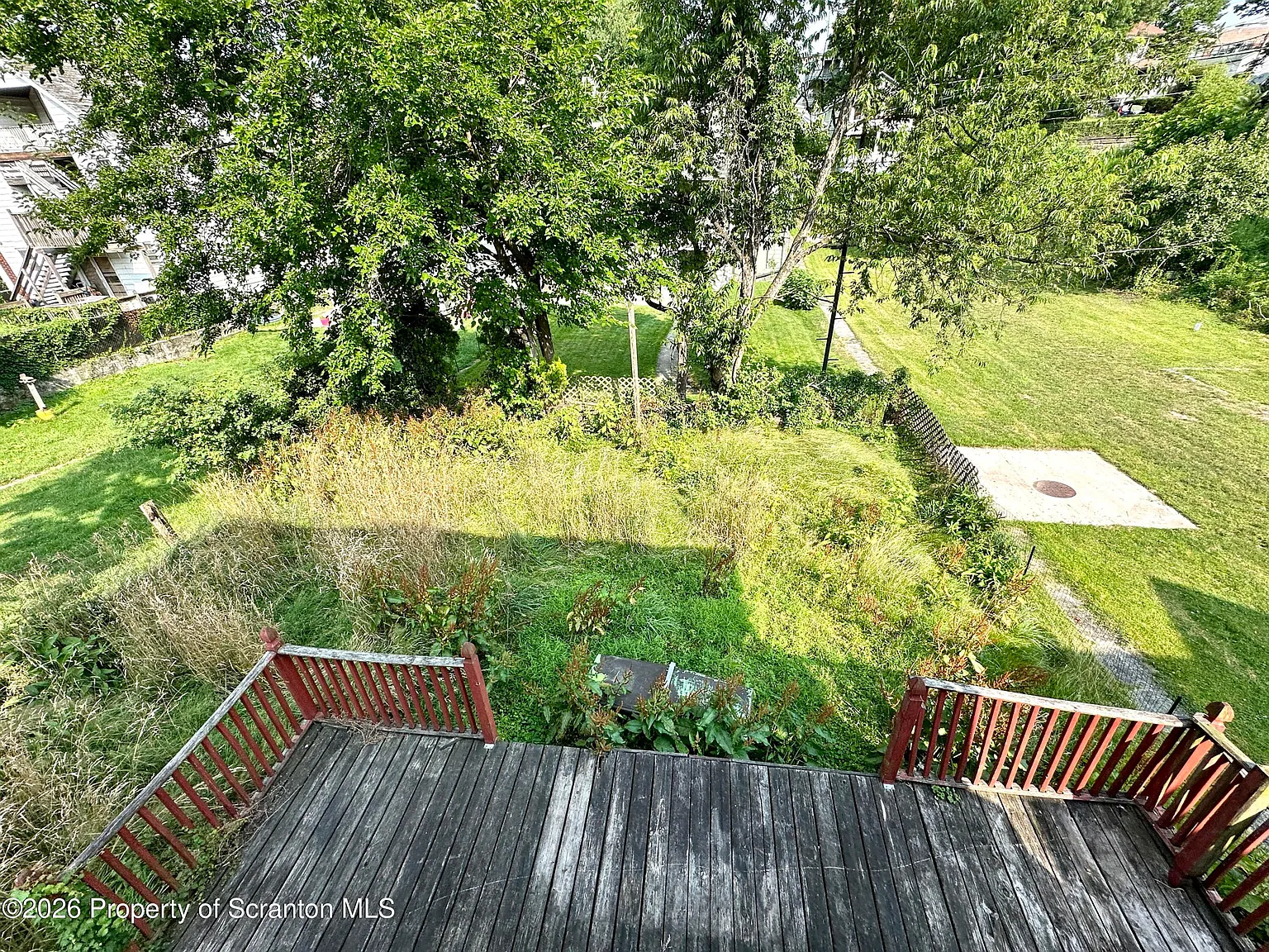 3 bed, 1.5 bath, 1956 sqft, $1,500 — Photo 3