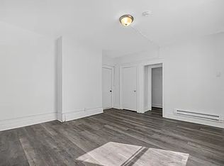 49 S Hamilton St #B, Poughkeepsie, NY 12601