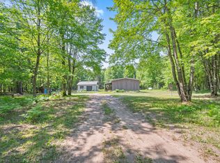 283 W 16th St, Baldwin, MI 49304