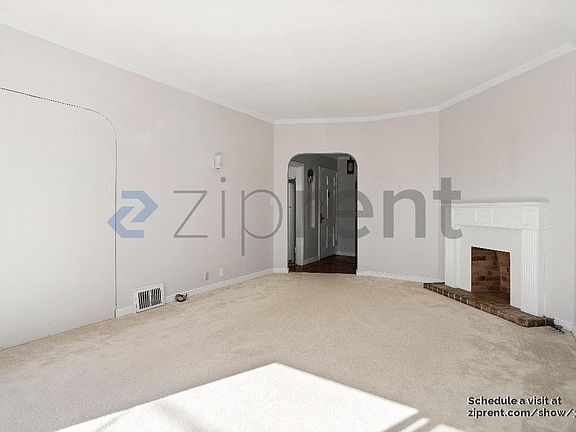 4th image of 3236 Moraga St
