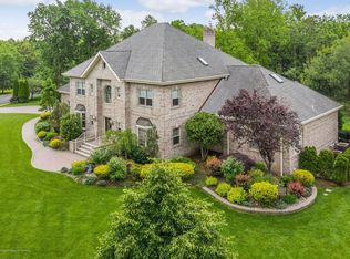 5 Patriots Way, Middletown, NJ 07748