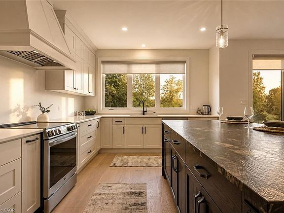 5th image of 51 Imrie Rd