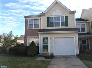 10 Atsion Ct, Mount Laurel, NJ 08054
