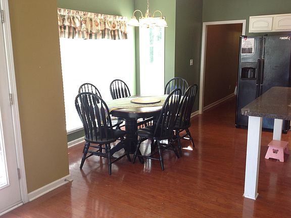 3rd image of 4530 Everwood Oak Ln