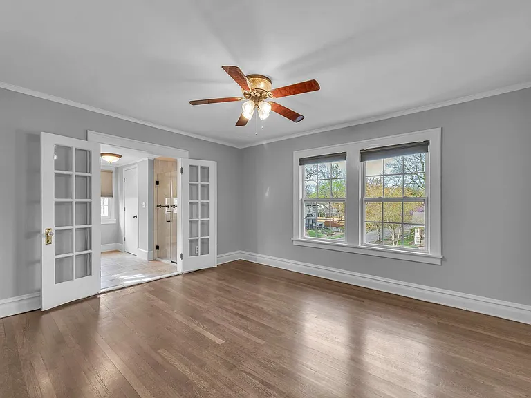 5545 Harrison St — Photo 10