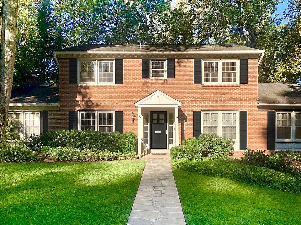 1st image of 8912 Lynnhurst Dr