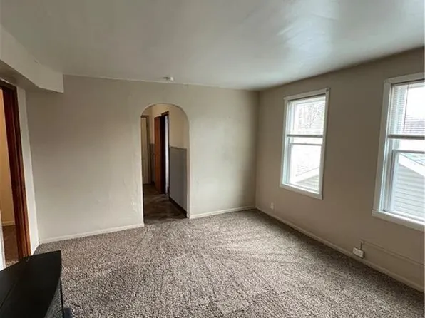 409 Ross St, Erie, PA