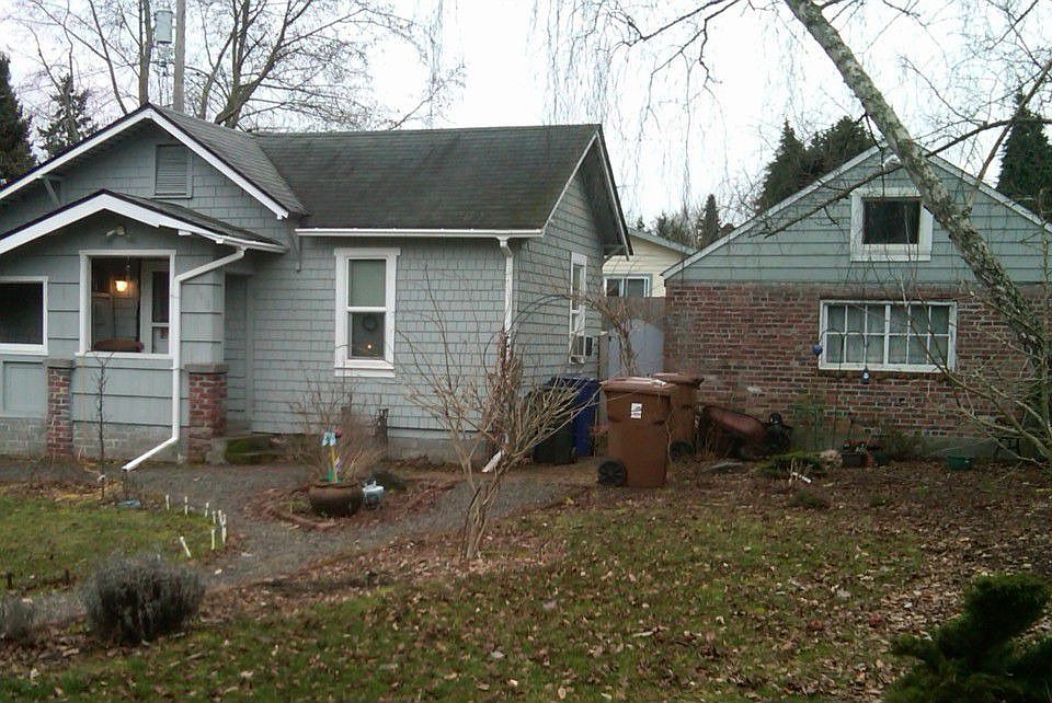 1st image of 5418 N 41st St