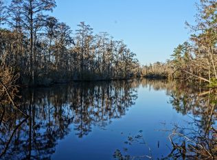 384 Sellhorn Blvd, New Bern, NC 28562