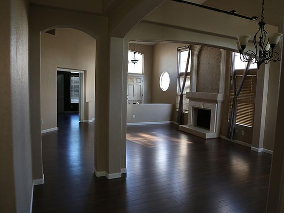 3rd image of 173 W Calle Monte Vista Dr